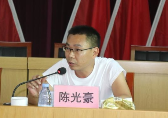 建新鎮人大主席陳光豪講話.jpg